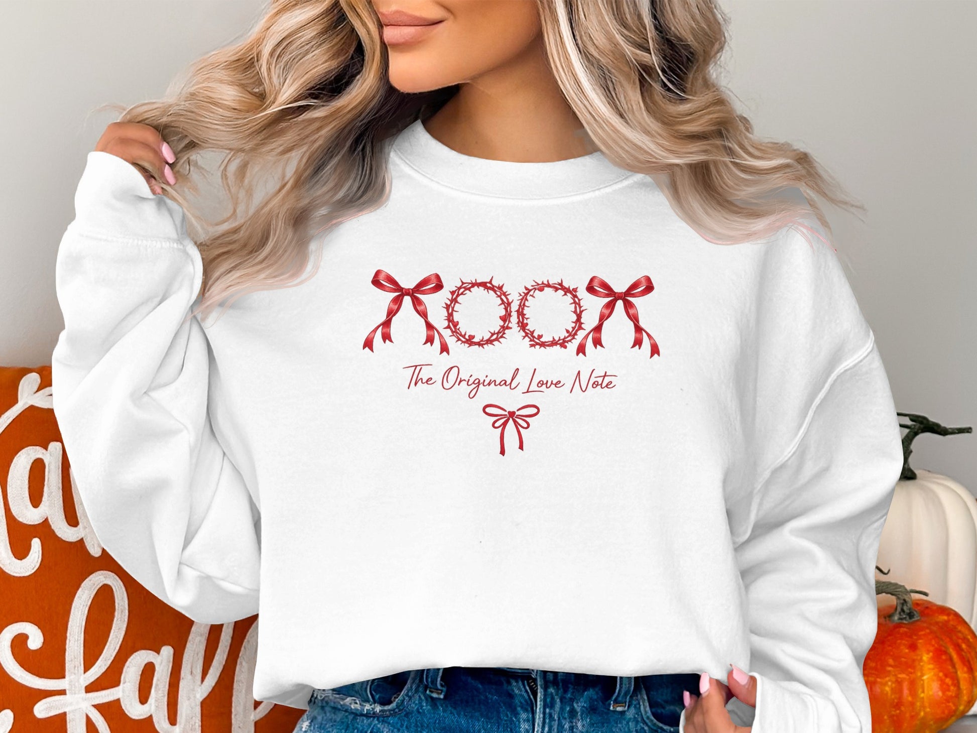 The Original Love Note White Bow Wreath Sweatshirt