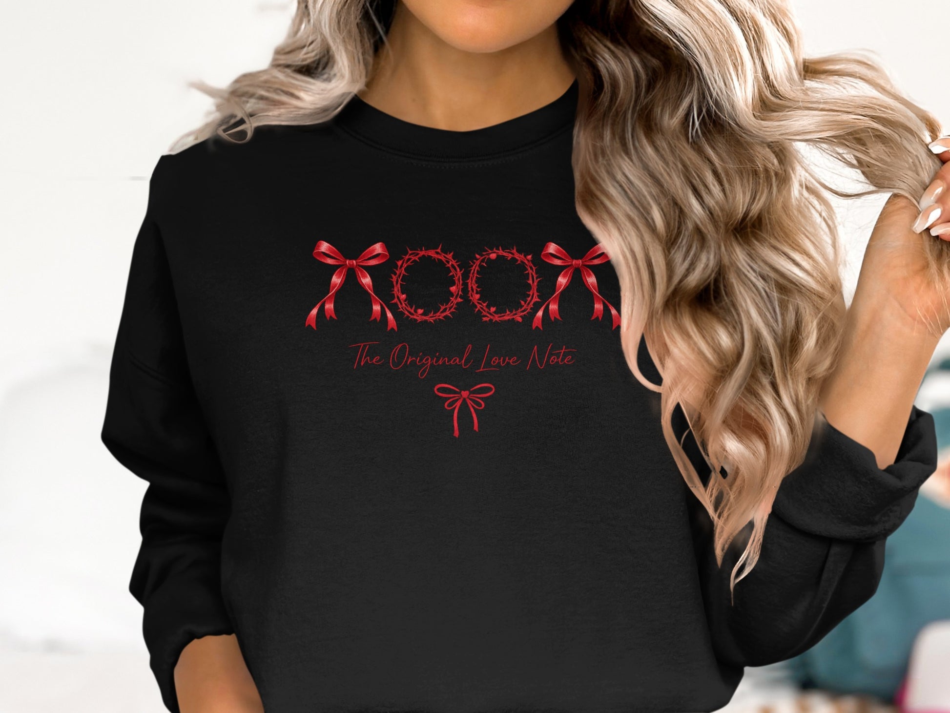 The Original Love Note Bow and Wreath Sweatshirt